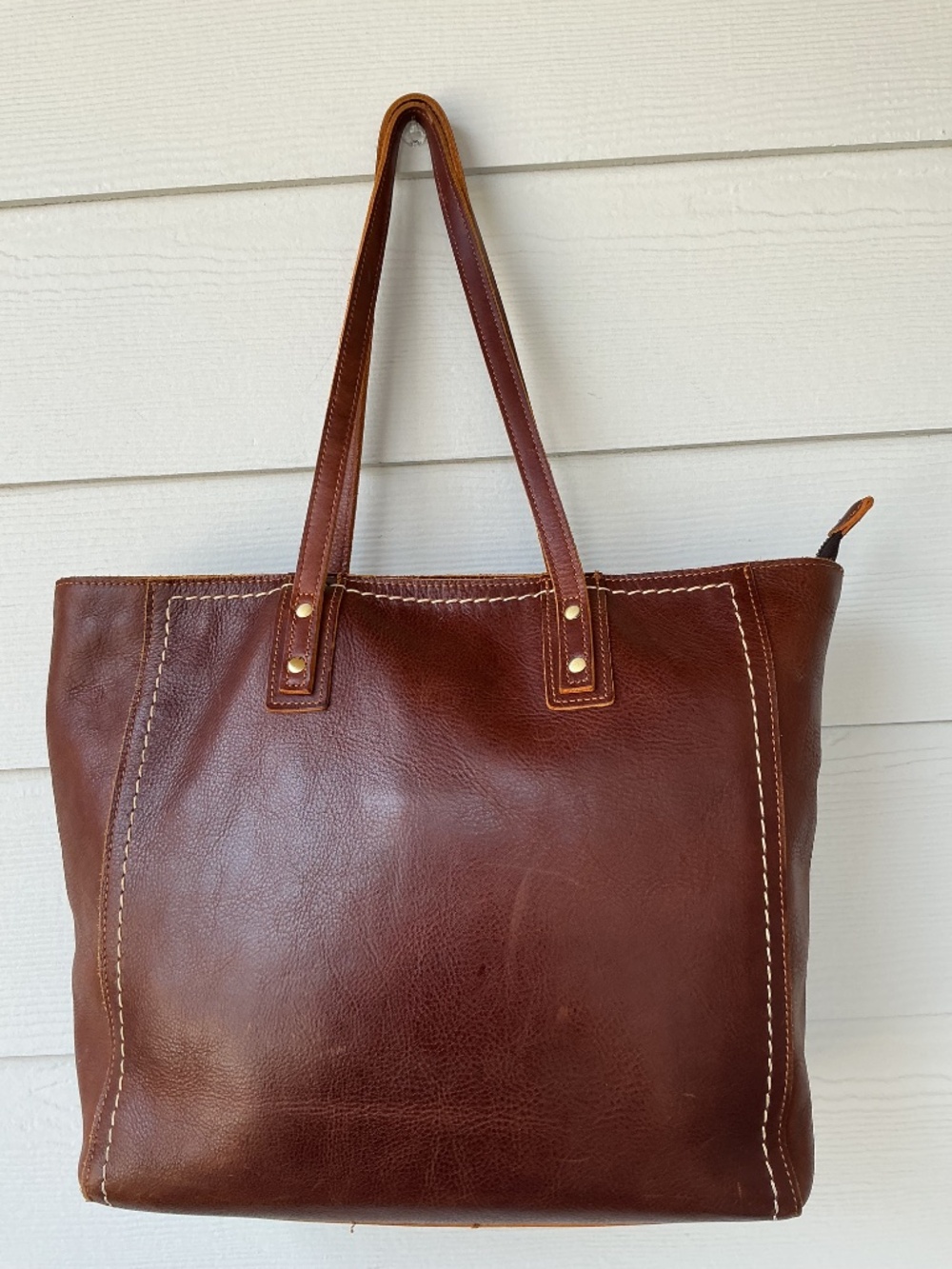 Kattee Large, Soft Leather Tote - Picture 2 of 5